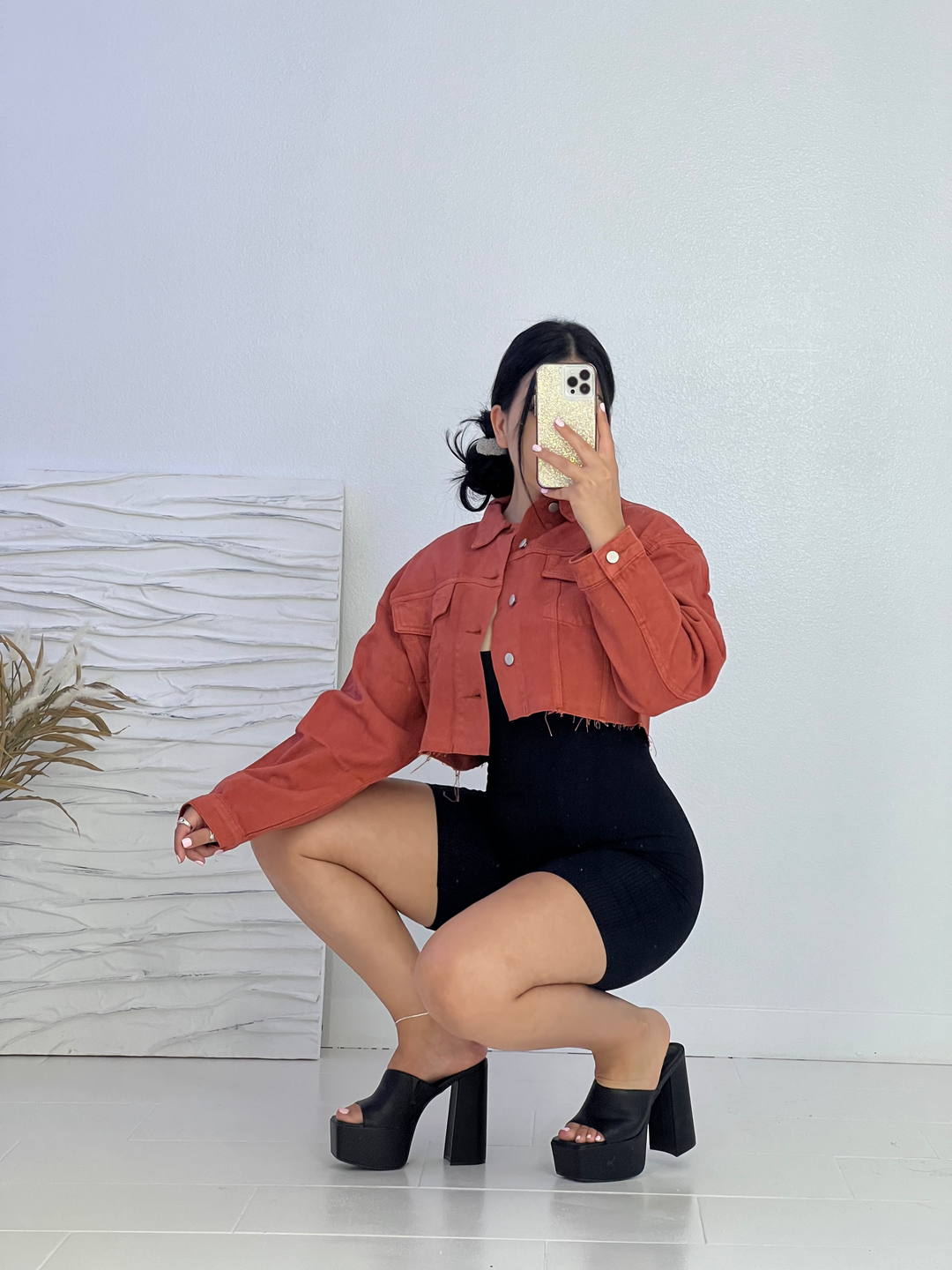 CHRISSY BOYFRIEND DENIM JACKET - Style Baby OMG Fashion Boutique - Stylebabyomg - Buy - Aesthetic Baddie Outfits - Babyboo - OOTD - Shie 