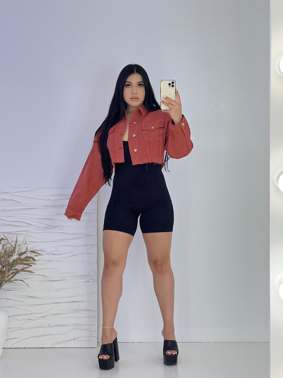 CHRISSY BOYFRIEND DENIM JACKET - Style Baby OMG Fashion Boutique - Stylebabyomg - Buy - Aesthetic Baddie Outfits - Babyboo - OOTD - Shie 