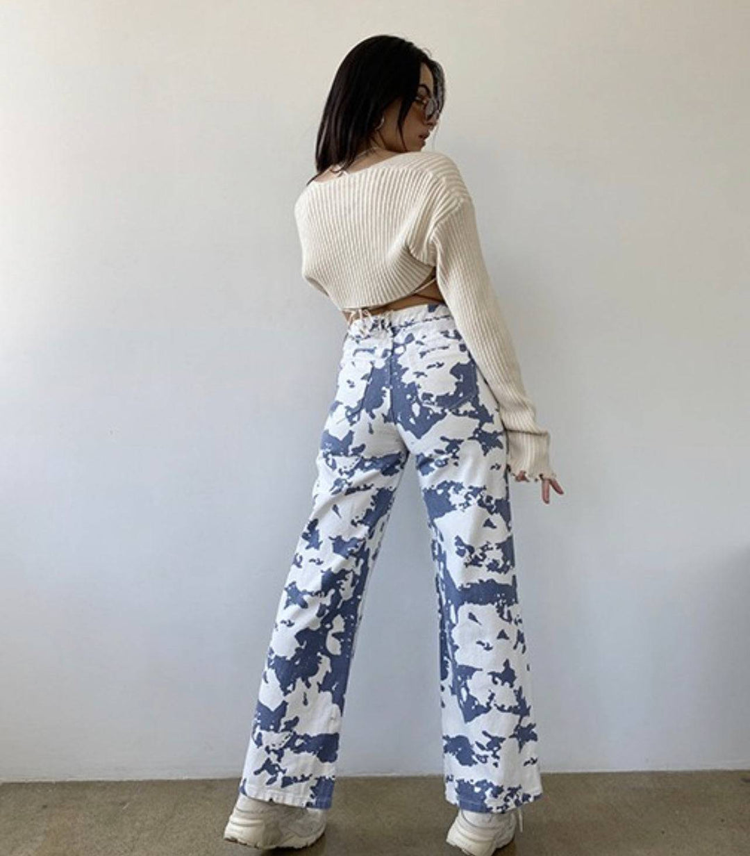 Bailey Blue & White Vintage Denim pants - Style Baby OMG Fashion Boutique - Stylebabyomg - Buy - Aesthetic Baddie Outfits - Babyboo - OOTD - Shie 